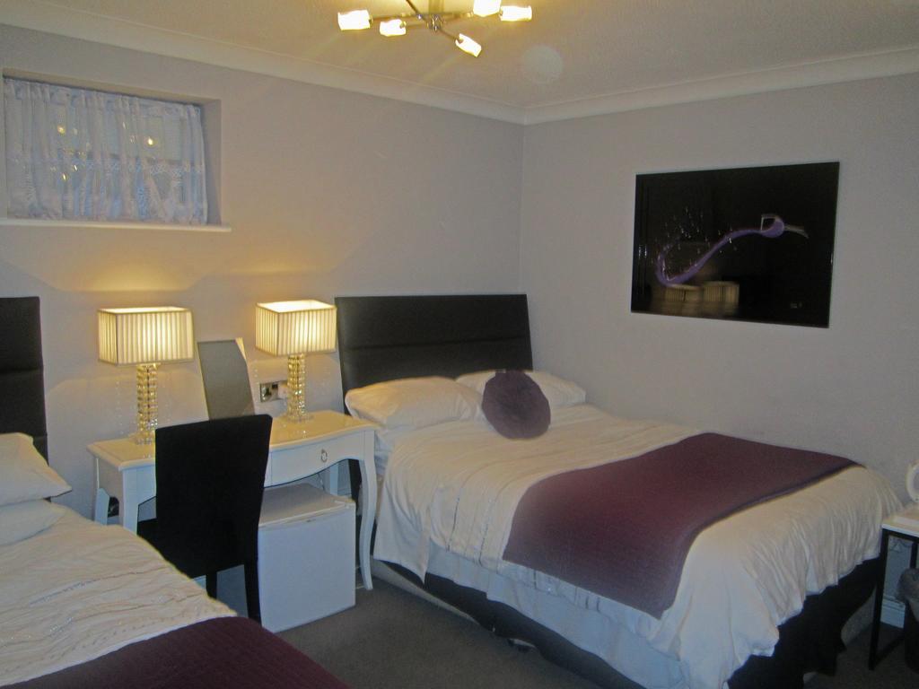 Verdon Guest House Stoke-on-Trent Экстерьер фото