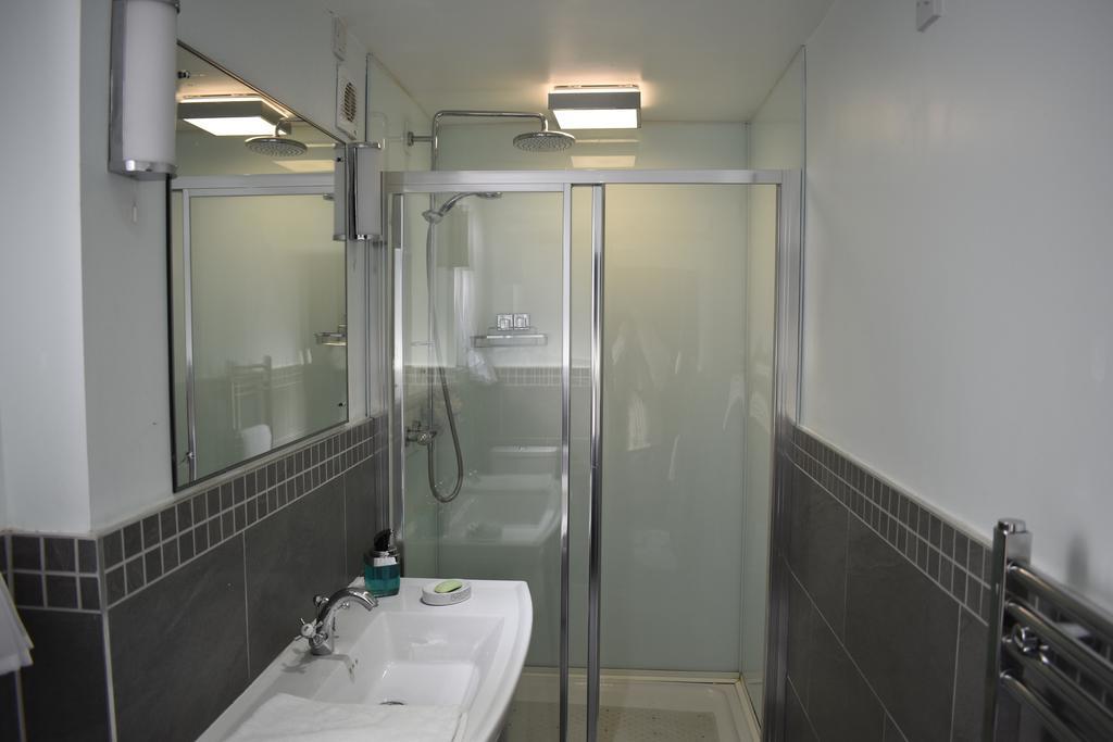 Verdon Guest House Stoke-on-Trent Экстерьер фото
